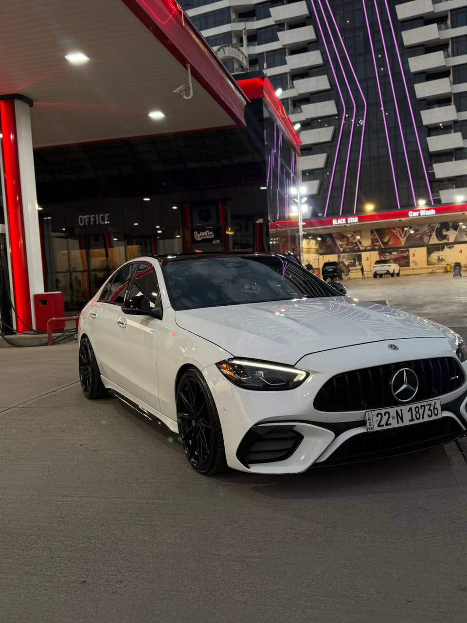 السلام عليكم
للبيع C300 2023 
بانوراما
اوتو بارك
حساس360 
داخل لدات 64 لون
5انظمه قياده
رادار امامي
رادار خلفي
نقطه عمياء
كشنات كهرباء
كشنات تدفئة
استيرن تدفئة
4ثيمات الشاشه متغير
ويل 19 فورجد 
السياره عليها كت كامل C63 
وارد امريكي حادثها جاملغ وبنيد (ايرباك طاك وراجع سستم)
ماشيه 40 الف 
مكانها بغداد حي العدل 
السعر 320 وبيهة مجال 
***********
