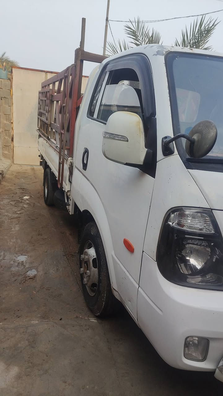 كيا فحل مسكر 2013
رقم كربلاء باسمي مشروع وطني 
السعر115
***********
***********
مكاني البصره الزبير
