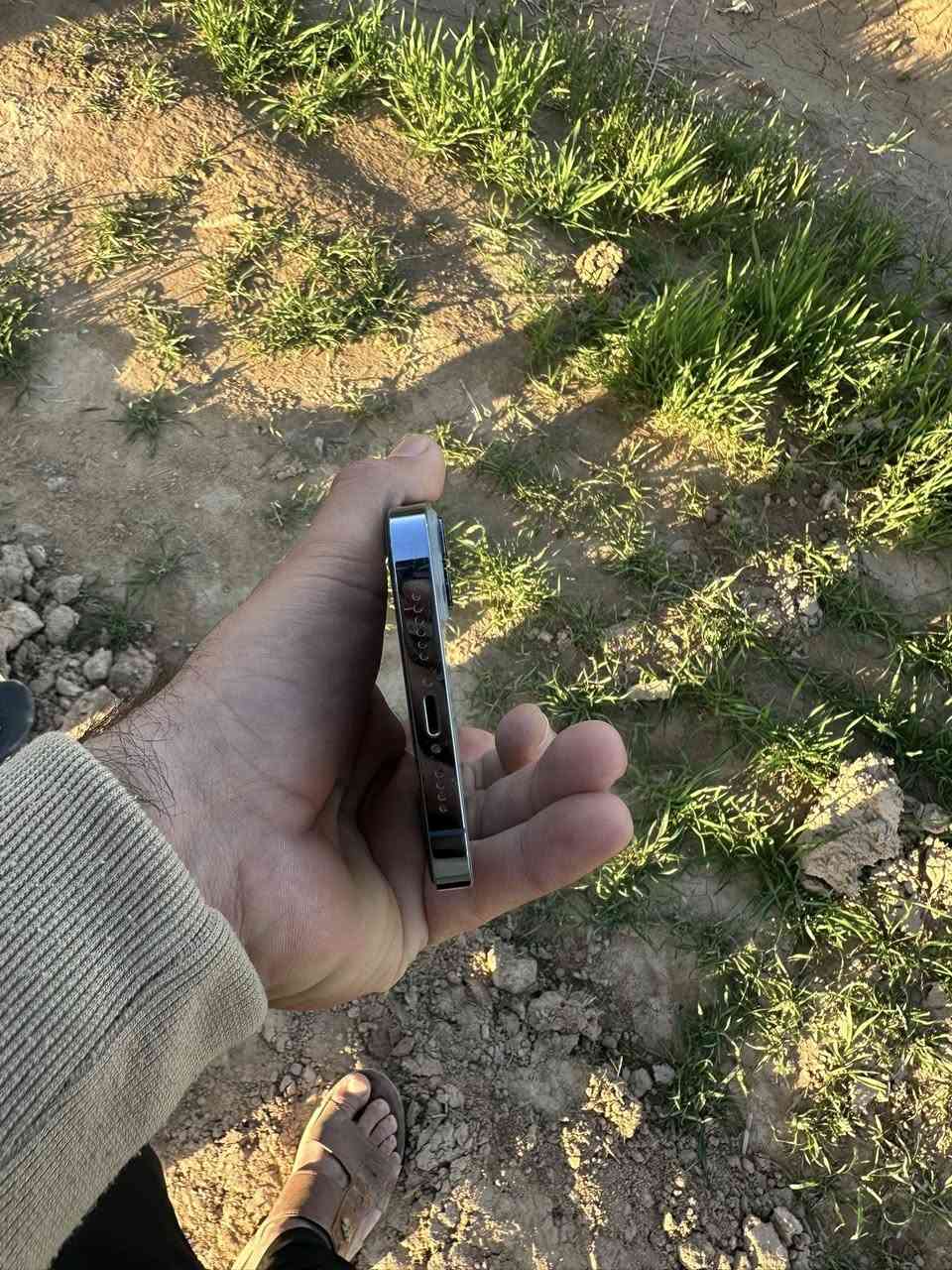 سلام عليكم ايفون 13برو ماكس ذاكره 256
بطاريه 94 شخط مابي لون بحري مثل ماموضح بصوره للاستفسار‭٠٧٧٤ ٢٧٢ ٣٥٩٠‬ السعر خاص @
