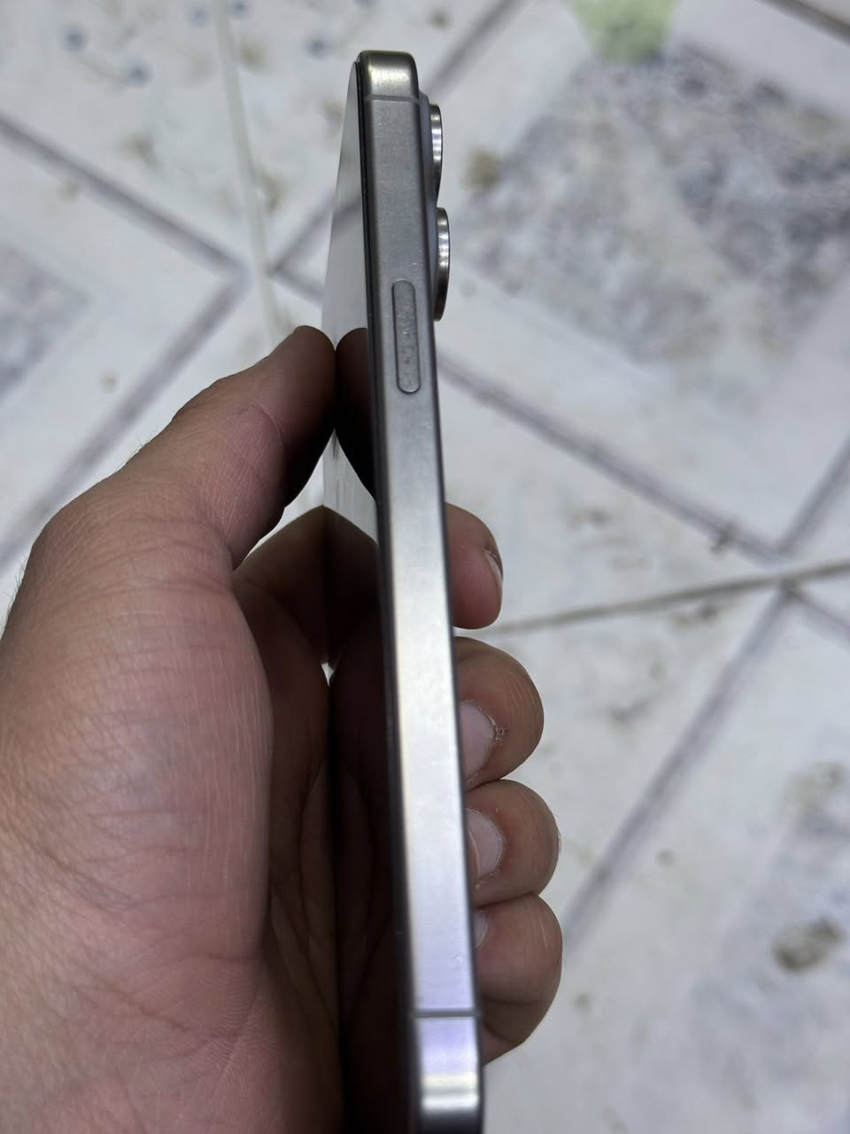 سلام عليكم 

ايفون 15 برو ماكس
شرق اوسط كارتون وكيبل موجودات
جهاز نظيف كلش فقط فطر بالضهر بسيط جدا جدا موضح بالصوره 
مالت جناي
بطارية ٨٦ هسه توها صارت ٨٦
جهاز تاخذه وين ما تريد وتفحصه 
مكاني نجف قضاء المناذرة
رايده 975


**إذا كنت صاحب هذا الإعلان وتريد حذفه لأي سبب، رجاءا أرسل رسالة إلى الدعم الفني**