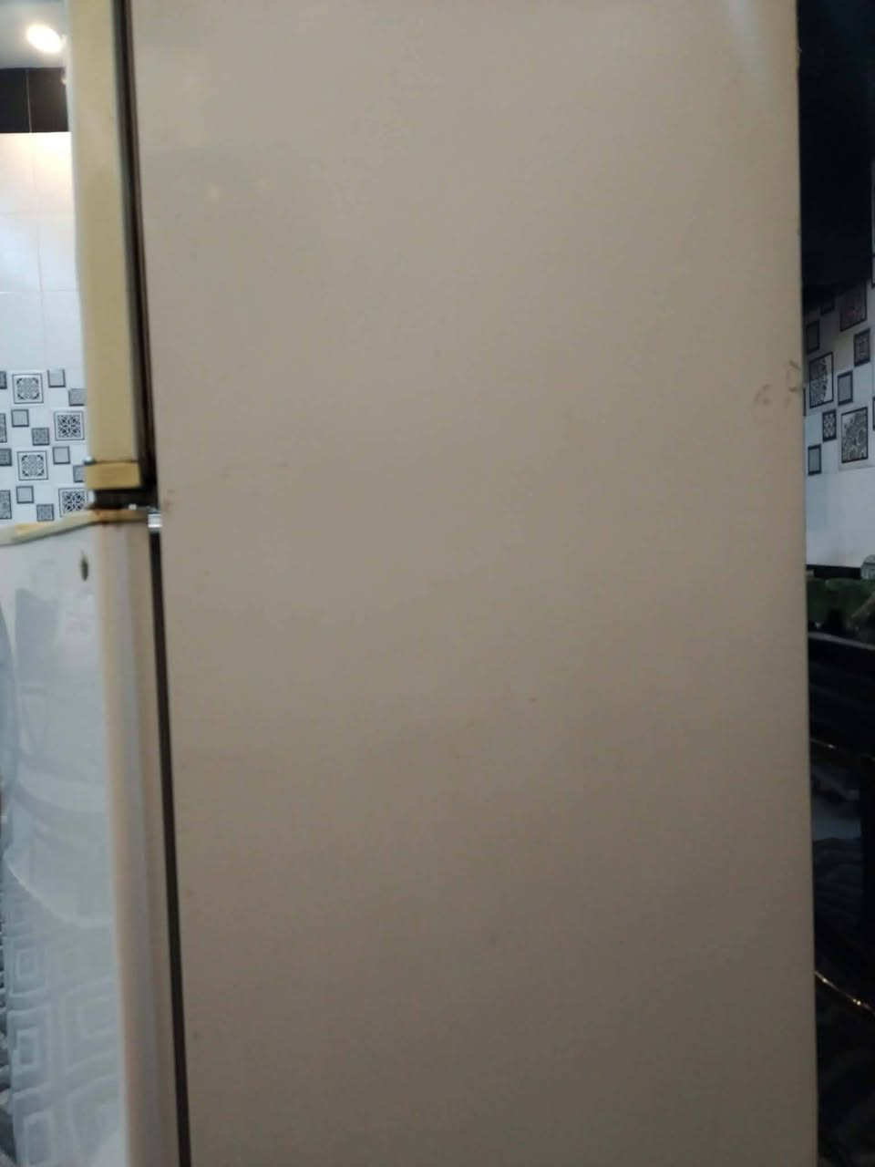 ثلاجه نظيفه السعر 125الف
وبيها مجال اتصل عالرقم
‏‪***********‬‏
