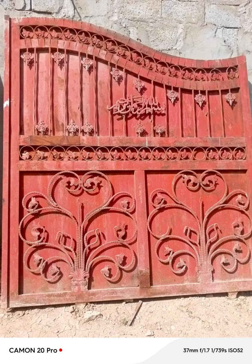 ياالله متاح اللبيع باب سلايت 3متر طول رتفاع 220 مكان بغداد وشراي *********** ***********
