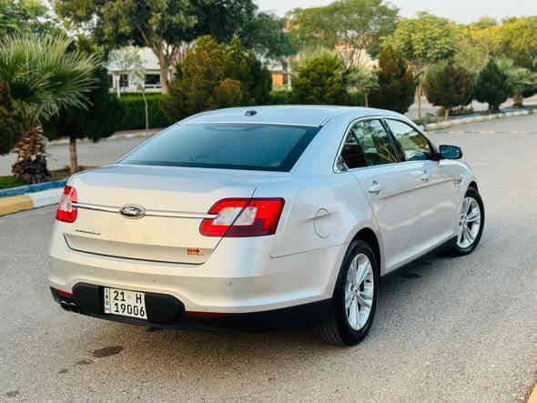 سلام عليكم
*********** 
سعر ( 110 ) قفل 
~~~~~~~~~~~~~~~~~~~~~
من رخصة الادمن المحترم 
اخوية اقرا تفاصيل قبل مااتخابر 

فورد تورس موديل ( 2012 ) ، رقم سليمانية الدولي بسمي 
بدون صبغ بدون تبديل 
سونار ناشرة وية صور 
كير و محرك ممفتوح ع وضع شركة 
.................................
محرك( 6 ) سلندر 
كير اوتو 
تبريد تدفئة شغال 
حساس خلفي 
لايتات زنون اصلي 
جامات صفاح كهربائي شغال 
كشن كهرباء 
تحكم استيرن 
اربع جامات كهربائي شغال 
كهربائياتة كلة شغال 
كود ع باب 
باتري جديد 
صدر امامي خلفي جديد 
شرط تحويل او وكالة 
رقم و سنوية جديد 
--------------------------------
مكان سيارة ديالى خانقين 🏠
