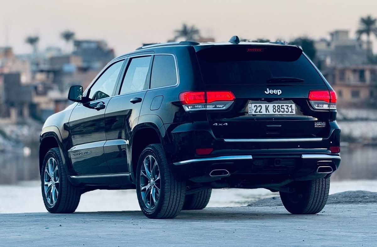 السلام عليكم 
جيب سومت 2021 وارد امريكي فول اعلئ مواصفات  مرقم اربيل تحويل او وكالة مضمون بدون ايرباك  
المواصفات : بانوراما / رادار امامي / جكات / داخل جلد مشمشي / تدفئة وتبريد كشنات / تدفئة ستيرن / مري شفط / داخل صاج / نظام ملاحة / فول تحكم ستيرن / انظمة قيادة / لايت LED / بلوجكتر LED  / رادار جانبي / فور ويل ماوس / تشغيل عن بعد / جنطة كهرباء / شفتات ستيرن / كراسي امامي كهرباء / خزن ميموري / سماعات سستم صوت / دبل صالنصة / حساس امامي وخلفي / قطعتين تبريد 
محرك 8 سلندر 
صبغ فقط جاملغ حافت بنيد
مكاني الكاظمية 
سعر 274 بيه مجال بسيط

للتواصل والاستفسار
***********
