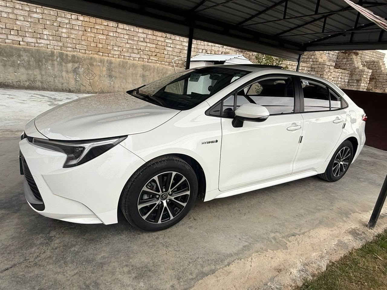 كورلا2024هابيرد
بدون صبخ بدون تعديل
كيرمحرك شه رت
ماشي30كم
فول فول
بصمه سلايت هابيرد
سعر156مجال
***********
عقره اكر, نينوى
