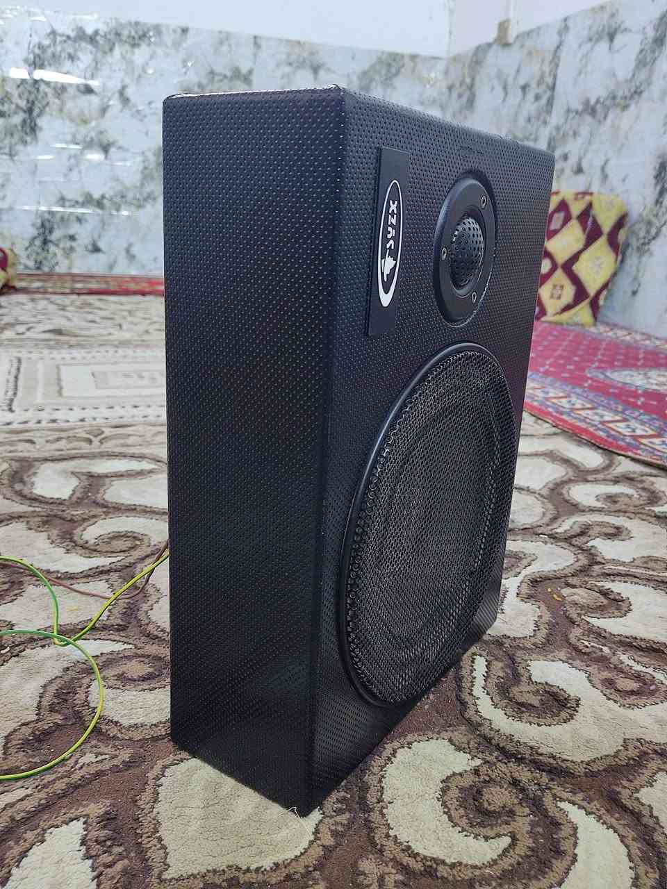 مضخم لبيع 30 وبي مجال مكان بصره كزيزه ***********
