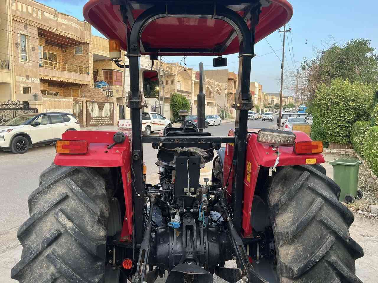 ئەم فەرگەسۆنە مۆدێل ٢٠٢٣ بۆفرۆشینە رەقەموو سەنەویە  گێرومەکینە بەشەرت برخی لێباندراوە ناکراوەتەوە بەشەرت سەرفوو بوخاری نیە پەمپ گەورەیە  شوێن هەولێر
***********
