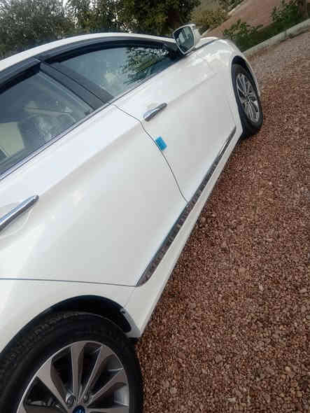 السلام عليكم سوناتا خليجي موديل 15 محرك 2400 ماشيه 133 حقيقي وجرص يدك شرط السياره بااسمنه شخصيا صارله ٤ سنوات دوشمه ارضيه تخم تاير كوري اصلي اسبير مال شركه نظيفه بمعنه الكلمه مال جنايه بيه دعاميات مصبوغه بشرط شخوط وراشيه للجماليه كير محرك صدر كله بشرط ترايه زيرو السعر 148 وبيه مجال لوحات السياره بغداد وسنويه تنتهي 27 رقم. الهاتف اتصل وتدلل ***********#***********
