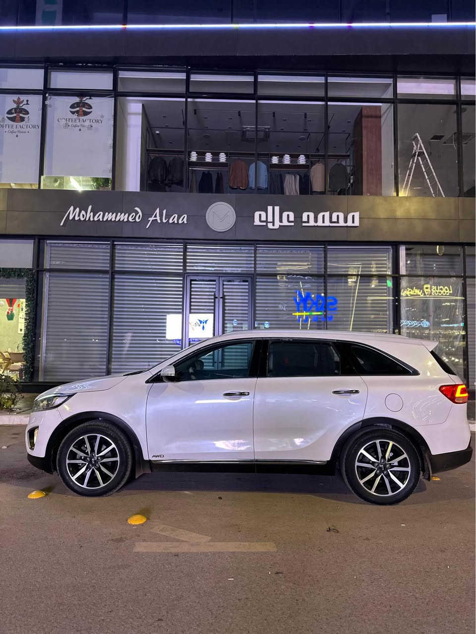 السلام عليكم سورنتو موديل ١٥ شكل ال١٦ رقم بغداد ٧راكب ٦سلندر بيها قبق جنطة مبدل والجاملغ الامامي جهة السايق صبغ ربعه فقط السيارة تدفئة كشنات تبريد خير من الله كشنات جلد مكاني حله 
*********** حلة, بابل
