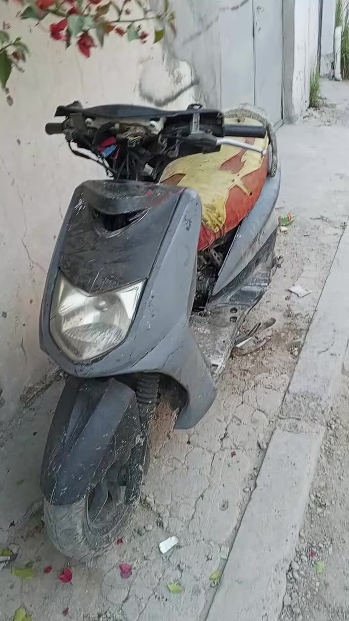 سكنس نثيه تفصيخ 140
شتريد موجود 
مكاني بغداد الحريه


**إذا كنت صاحب هذا الإعلان وتريد حذفه لأي سبب، رجاءا أرسل رسالة إلى الدعم الفني**