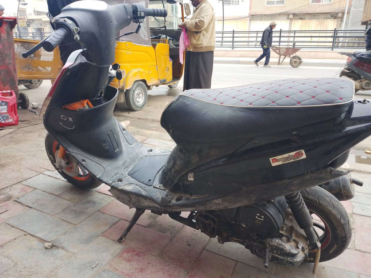 ماكس عدله  نكره سلف كهربايات كامله عداد بانزين اشاير هورن  كلهن شغالات محرك اخرس  
نقصهه لحيه وذيل
بس نكره سلف حر برد 
سعرهه ٢٥٠ قفل 
كربلا بوبيات 
***********
