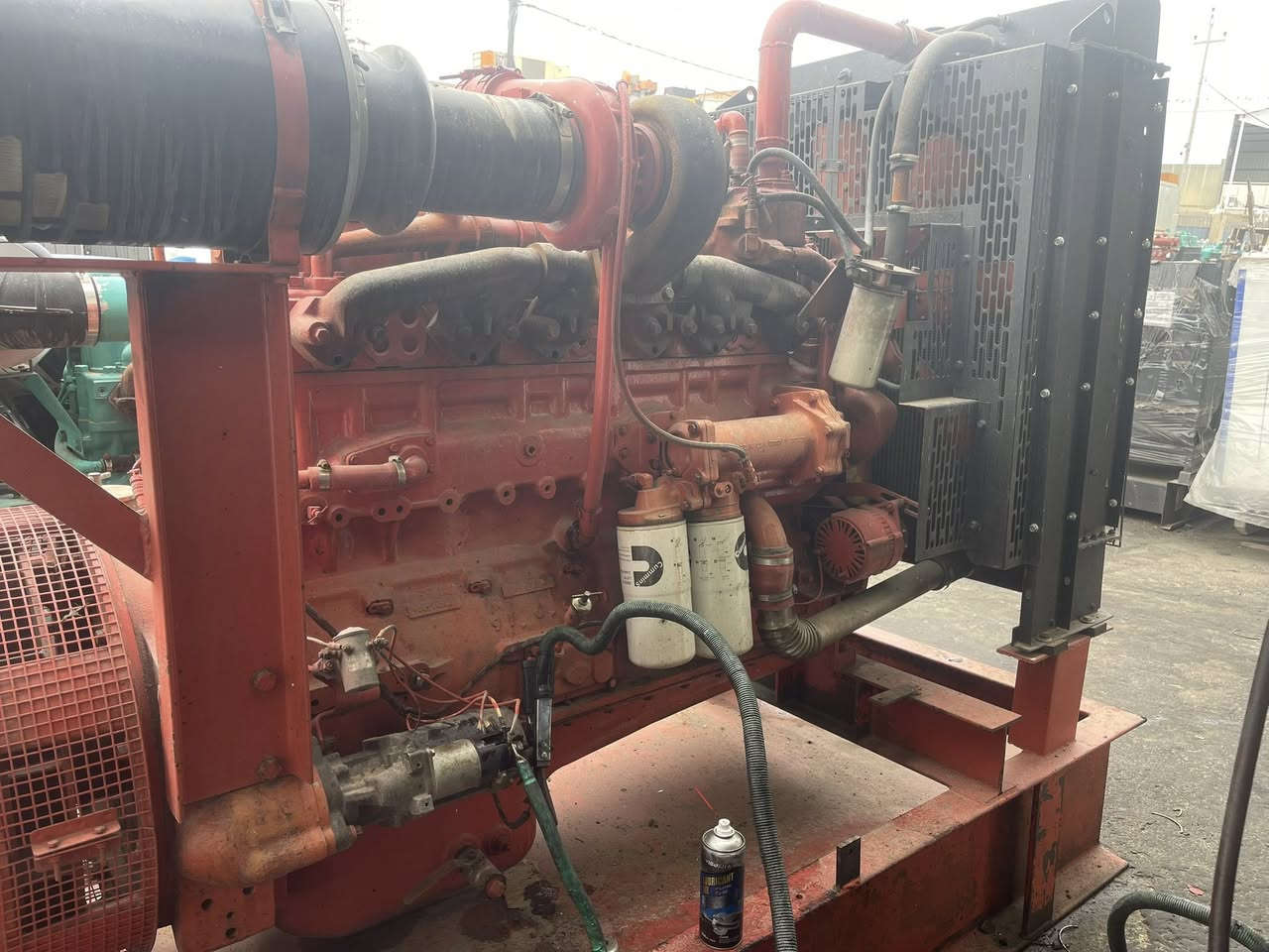 #وجبة جديدة اسعار مناسبة
كمنز 5 ونص 
سيت بلاد أوربي 
انجكتر عادي 
توليد 350 كيفي
شاشه حمايه 
عداد ساعه 8 الاف 
عنوان فرع الأول ديالى خانقين 
فرع الثاني أربيل صناعه جنوبيه 
هاتف ***********
***********
***********
