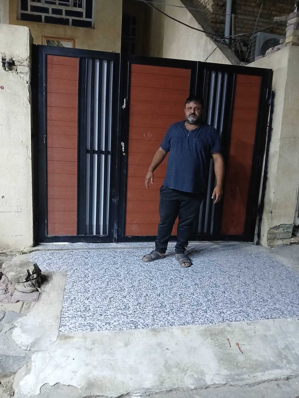 حدادة اولا عامر
#ميسان_العماره_حي_الغدير_شارع_مستشفى_البناني

اسعار مناسبه عمل نضيف ودقيق 

#نتعامل_بلقصد_منصه_الرافدين_فقط

(***********)

#ابواب__شبابيك__محجرات__سقائف__مراجيح__كرفنات
