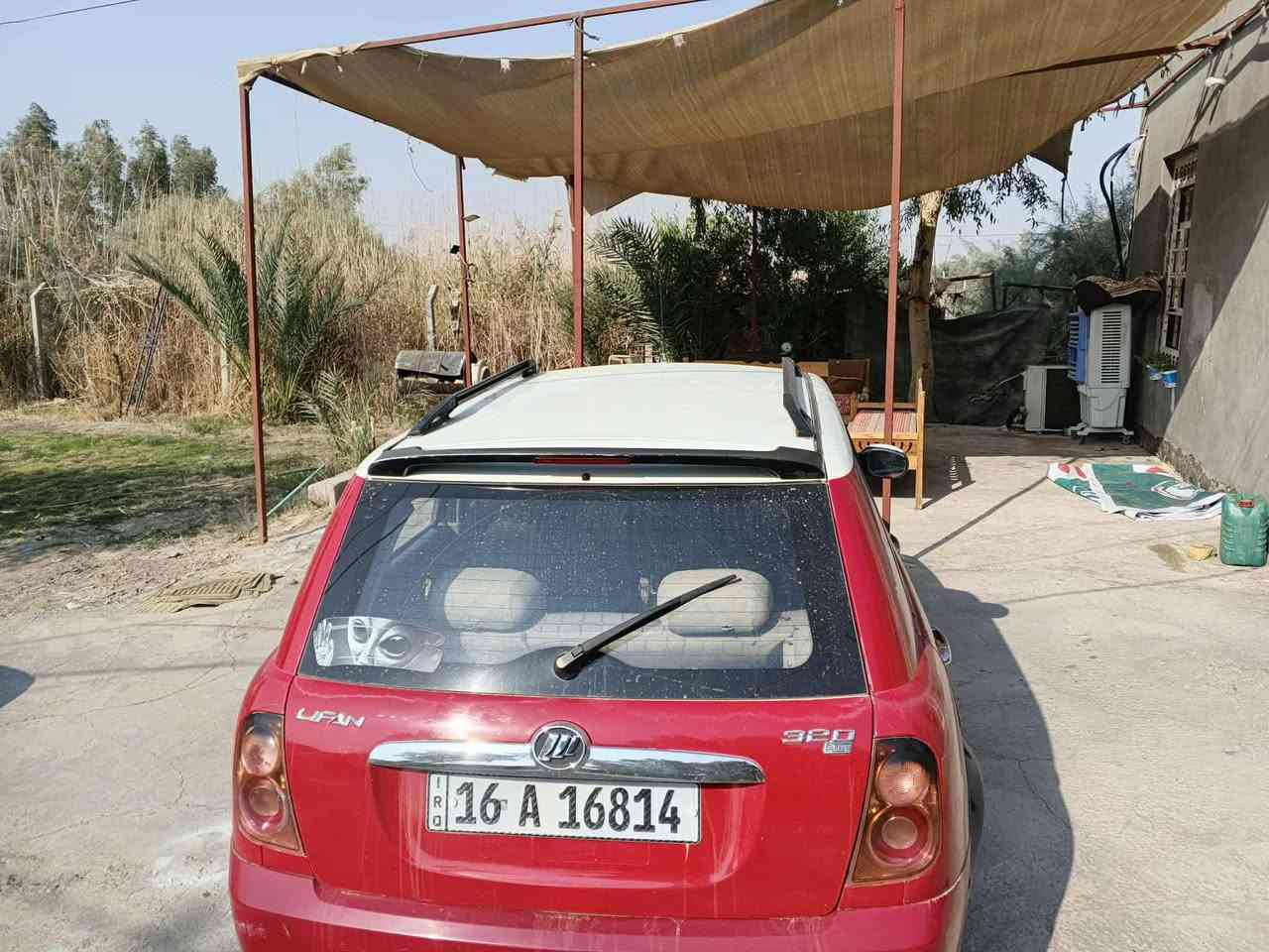 السلام عليكم بيع او مراوس  عندي ليفان 320 موديل 2013 كير عادي رقم قادسيه انكليزي مالكهه حله الولد يريد تحويل جاهزه من كولشي ضربه جاملغ جهة السايق وبيهه صبغ اثر جراد الجاملغ الثاني والبنيد بدون ضربه السياره لونين ابيض واحمر تبريد ثلج صرف قطاره كير مكينه حداديه كولهه مكفوله مكاني الديوانيه السعر 33 وبيهه مجال بصيط ***********
