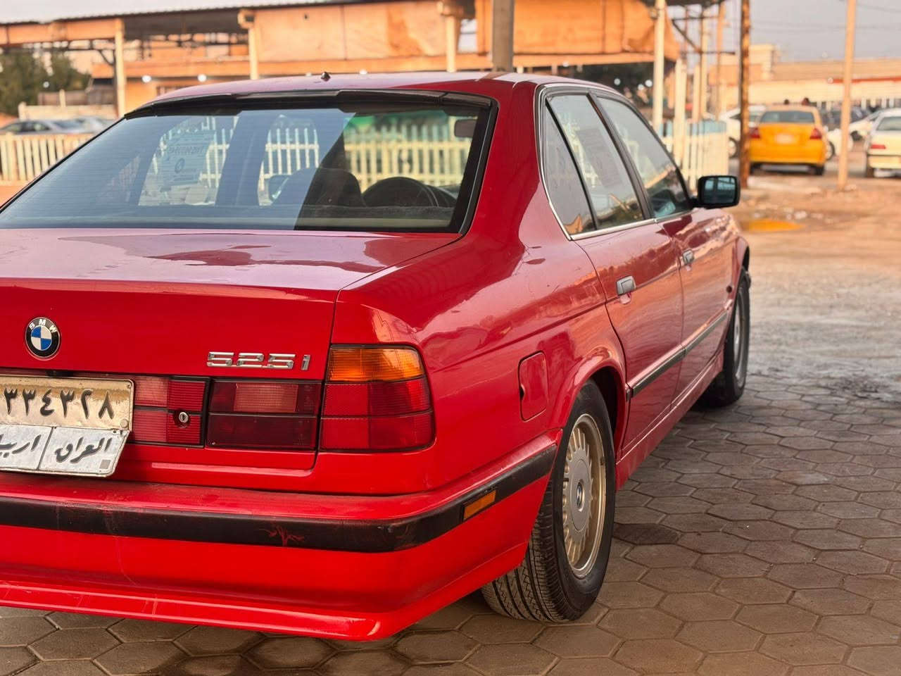 السلام عليكم بي ام  ٥٢٥ مسكرموديل ١٩٩٣ رقم أربيل تريد تحويل تريد وكاله سياره جاهزه من كل النواحي السعر ٥٣ وبيها مجال للتواصل *********** مكاني نجف
