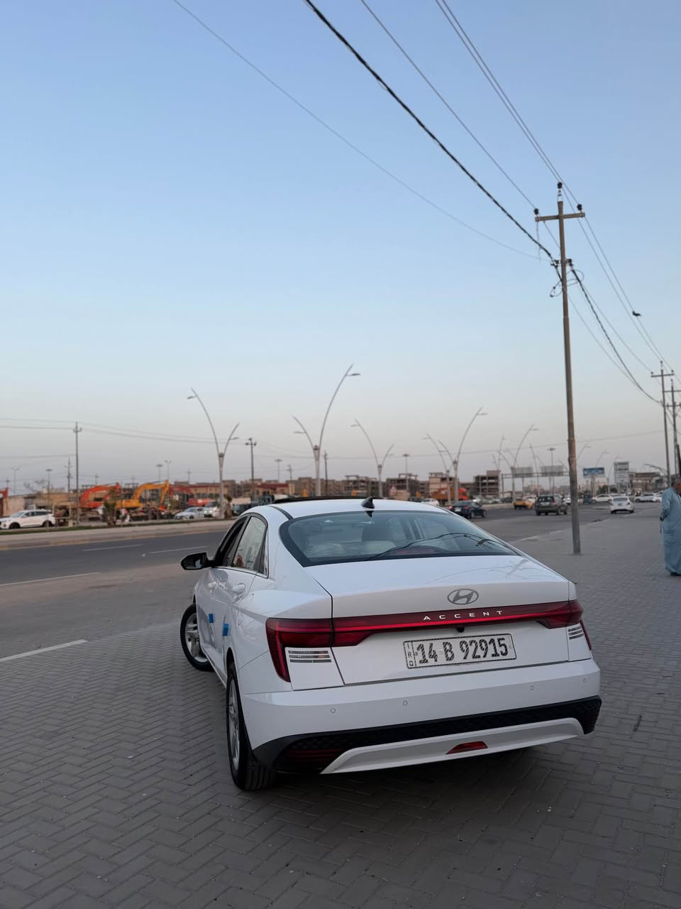 سلام عليكم
اكسنت خليجي
موديل 2024
السياره بيها باب خلفي صبغ ولباقي كفاله
ماشيه 30الف
رقم بصره حره تحويل ثاني يوم
فول مواصفات
شاشه 
كامره
عينه ليزريه
حساسات
فتحه
بصمتين
والى اخره 
سعرها 138وبي مجال 
مكان السياره البصره حي الشرطه 
للاستفسار 
***********هـ البصرة, العراق
