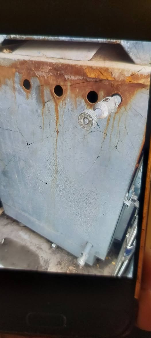 مضخه بانزين لغسل السياره مع تنانير عدد اثنين مع بايسكل


**إذا كنت صاحب هذا الإعلان وتريد حذفه لأي سبب، رجاءا أرسل رسالة إلى الدعم الفني**