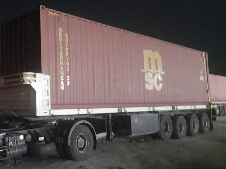 سلام عليكم عربانه 4دناكير البيع شاصي 14دناكير 14
طولهه 13و10
تفسار عل رقم ***********
