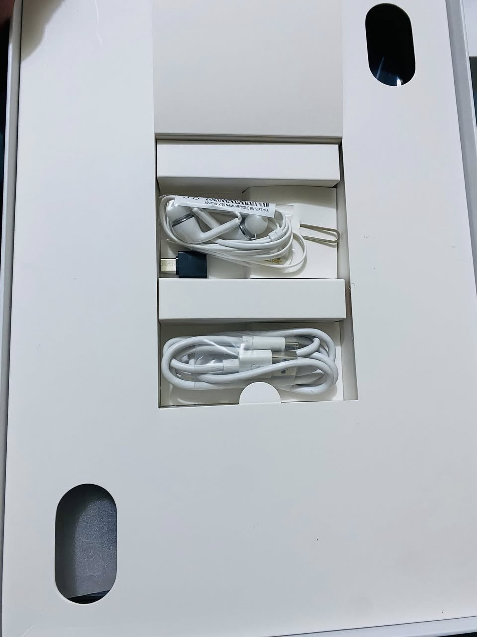 تاب Teclast T65 Max
نضام اندرويد

الذاكره 256

كاميرا بدقه 13 بكسل

حجم الشاشه 13.4

البطاريه 10000 مللي امبير

 120 فريم

السعر 250الف

***********
