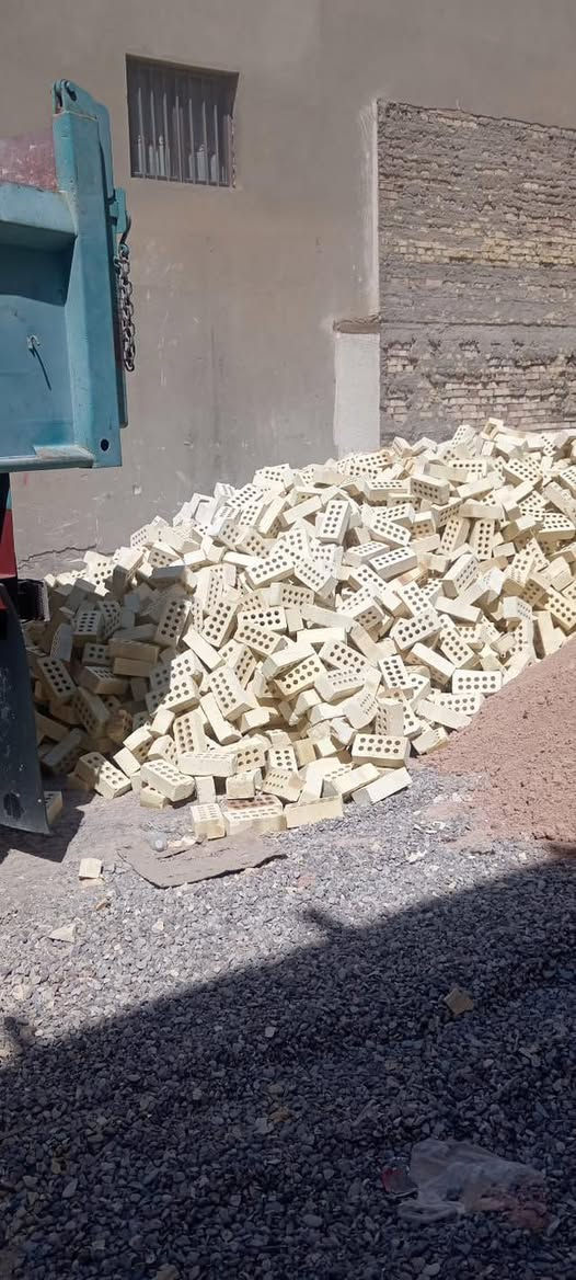 اللهم مساء يدخل السرور على النفوس . 😊اللهم بحولک وقوتک وقدرتک يا الله ارزقنا ما نتمنى🙏🏼 واستجب دعواتنا 🤲🏼وحقق امنياتنا ولا تحرمنا رضاک عنا يا الله😊🙏🏼

يتوفر لدينا جميع مواد البناء 🚧👷🏼🏗
اسعارنا تنافسية 🫅🏼وجودة عالية 💯.    (مستعدين لتجهيز مواد البناء بمختلف الكميات لانشاء المجمعات السكنية والمباني الحكومية والاهلية بمختلف المسميات ..)،
١_حديد تسليح بأنواعة :-
_حديد عراقي ff 
_حديد سابك سعودي ،
_حديد روهينا ايراني ،
_ حديد فان ستيل ،
_ حديدالماس
٢_ طابوق أحمر 🧱🧱 بأنواعة :-
_الهلال،🧱
_ الخول،🧱
_آشور ،🧱
_آسو ،🧱
٣_ طابوق أبيض ⬜️بأنواعة :-
_محمد السالم،◽️
_جبل لبنان ،◽️
_ ياسر وعامر ،◽️
_حجي ابراهيم ،◽️
_حجي ثامر ، ◽️
_المدينة المنورة ،◽️
_الميثاق ،◽️
_الأمين ،◽️
_النجمة ،◽️
_ المختار ،◽️
٤_أسمنت بأغلب انواعة وافضلها :-🪨
_أسمنت ماس (مقاوم /عادي)،🪨
_أسمنت القائم (مقاوم /عادي )،🪨
_أسمنت كبيسة (مقاوم / عادي )،🪨
_أسمنت بازياني (مقاوم )،🪨
_أسمنت أبيض أدنة ،
_أسمنت أبيض سعودي ،
_غبرة (نثر ) ، 
٥_بورك بنوعيه :-
_بورك المالج ؛
_ بورك الميزان ؛
٦_ بلوك بأنواعة :-🔲
_بلوك اشور ، 🔲
_(الحامل /القاطع )،🔲
_ بلوك الهلال ،🔲
-(الحامل /القاطع )،🔲

٧_مادة Kalekim ,متوفرة (بأنواعها وألوانها)
_مادة Roial ,

٨_رمل بأنواعة :-🏖
_رمل فحص مكرر درجة اولى ،
_رمل فحص ,
_رمل مغربل أحمر ،
_رمل مغربل أبيض ,
_رمل أخيضر ،
_رمل فحص مكرر (معمل مطيران . الحبانية )،
٩_ حصو مكسر (معمل سامراء ٥/١٧ )،🪨
_حصو عادي (معمل النباعي )، 🪨
١٠_ جلمود  بنوعيه ؛-
_جلمود النباعي ،
_ جلمود سامراء ، 
١١_سبيس (النباعي )درجة اولى ،
١٢_زميج (حدائق ، شتايكر )،
١٣ قواطع ثرمستون بمختلف الانواع والاحجام والقياسات ، 

*نضام البيع جملة ومفرد (سكسات ، تكات ،ازوزات )واكيد سعر المفرد بسعر الجملة 😊💁🏻

والاحلى من هيج 🙋🏻
لاتتعب ولاتحتار طلبك يوصلك 🚚 ع المكان 📍 الي تريدة وبلوقت ⏰ الي يناسبك المواد تنزل بترتيب يعني بدون تلف وخسارة 😉🤝
للطلب🧾والاستفسار 🧐
الاتصال ☎️او ارسال رسالة 📫على الارقام التالية 
📞 *********** 
📞 ***********
📍موقعنا ؛ بغداد .العامرية. شارع البصرة 
يوجد توصيل 🚚 لكافة مناطق بغداد 💁🏻😊
