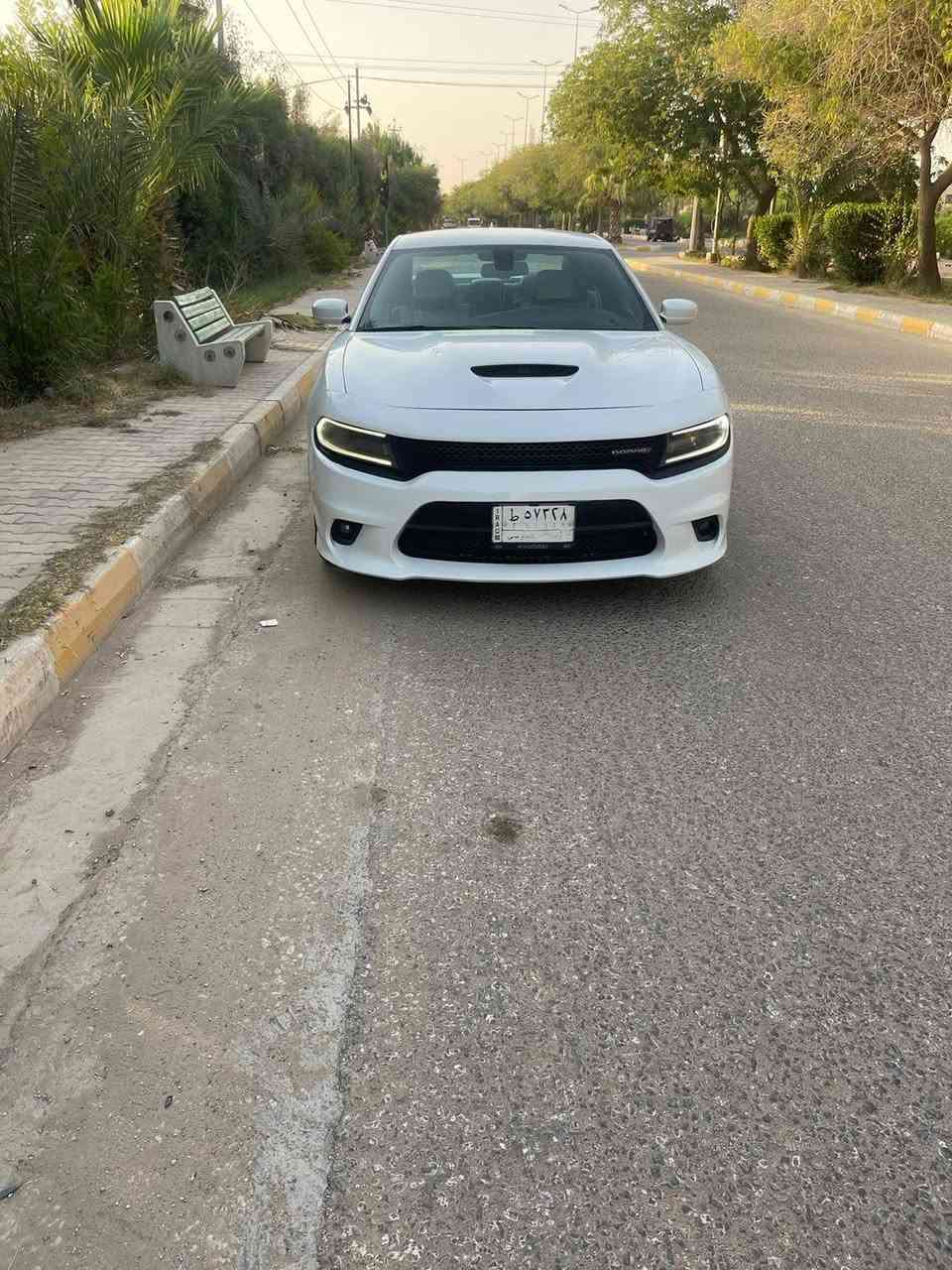 السلام عليكم دوج جارجر 2019GT اصل رقم بغداد
فول موصفات عده الفتحه  دواخل عسلي
داخله بدون حادث بيه طخات بصيطه
السياره ستخدام شخصي ما مشتغله
للستفسار اكثر ***********
***********
