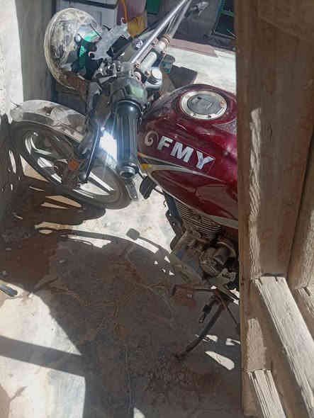 السلام عليكم اخوان دراجة فيوم للبيع مديل 2026 سعرهة 350 اوراق كهربائات كاملة تشتغل سلف جاهزة اخوان مابيهة نقص مكاني كربلاء  سايدين تحدي جاهز ***********
