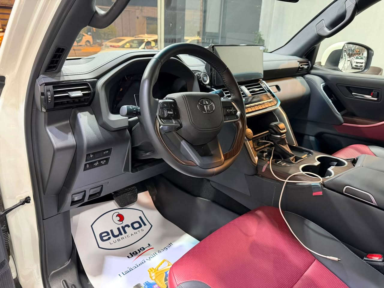 Land cruiser 2025 🎌 GXR limeted 
لاندكروز 2025 🎌 gxr لمتد 
4 كامرات 
تبريد مقاعد 
داخل جلد احمر 
عداد المسافة 8000 k/m 
كفالة عامة ✅

📍بغداد شركة ابو ظبي چكوك قرب بوابة الكاظمية 

***********

*********** 📞
