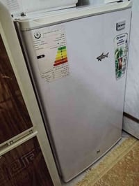 غساله وثلاجه للبيع لغساله بس لمجفف عاطل وثلاجه جديده نقصه بس غاز عنوان...