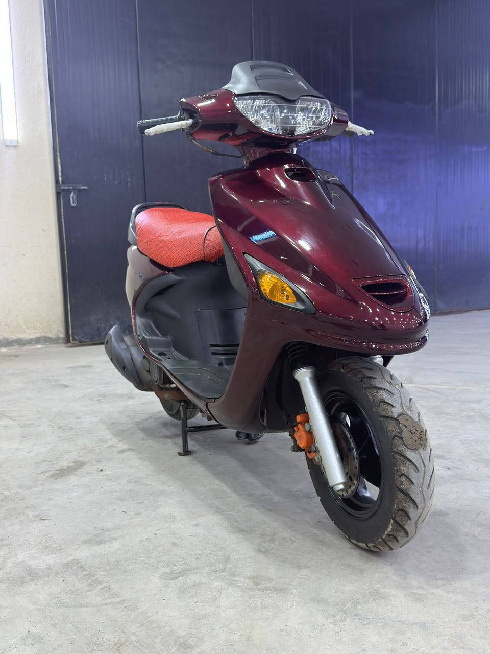 سلام عليكم فراشه للبيع حاويه انتصل عله هاذ الرقم ***********
