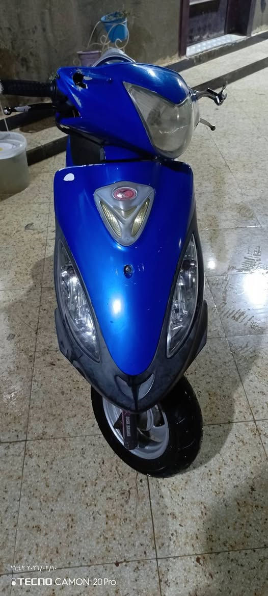 السلام عليكم دراجه للبيع 2013 كفاله عامه 🧿السعر 550 وبيها مجال قليل مكان قلعه سكر /***********//
دراجه ناعمه خير من الله 🧿
