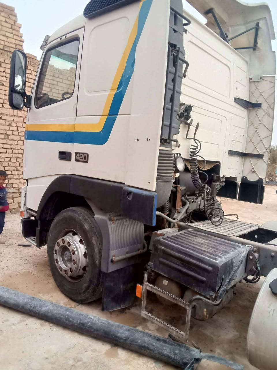 فالفو دكتورة للبيع رقم اربيل موديل 1996 سامرا اني مكلف بل نشر هذاصاحب السيارة ***********
