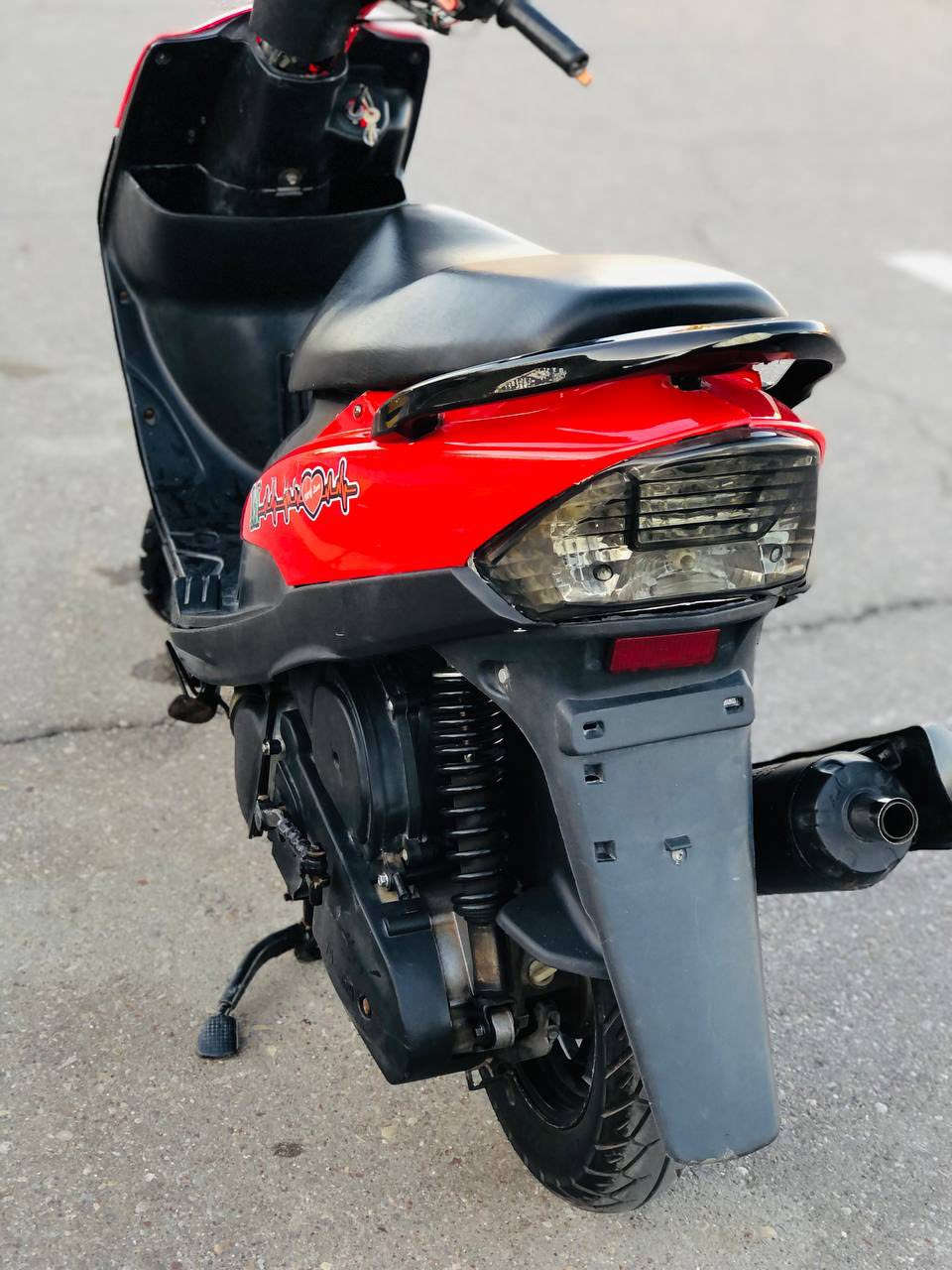 دراجه ماكس عدله  مكينه مفتوحه مره وحده 49 مكينه ناعمه  بيها وياله تزويد وصالنه FM ودبلات اماميه تزويد  كامله ماناقصها شي   اوراق بسمي مكاني ابو رمانه .سعرها 475 وبيها مجال


**إذا كنت صاحب هذا الإعلان وتريد حذفه لأي سبب، رجاءا أرسل رسالة إلى الدعم الفني**