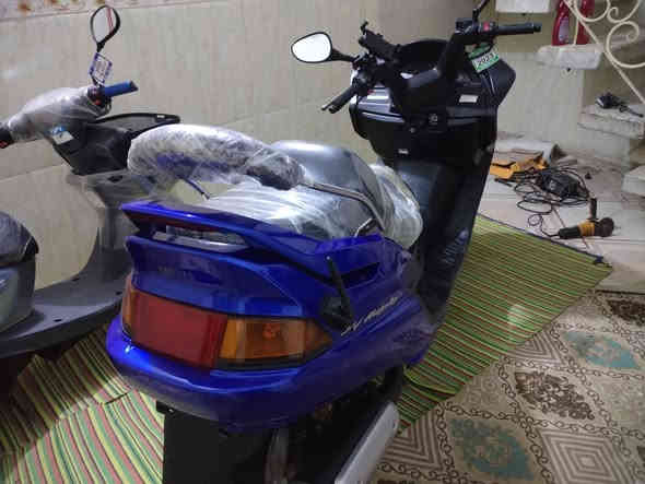 دراجه ماجستا ياماها جديده جدأ مصبوغه عام للجماليه ماشيه ٣٤ الف كلش حلوه السعر ١٢٥٠ مليون الاتصال ***********
