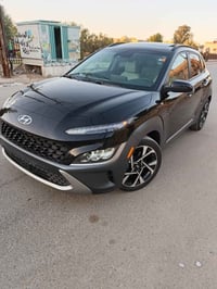 اخوان —للبيع فقط — هونداي-كونا-🚗 موديل -2023- اللون -اسود - حالة السيا...