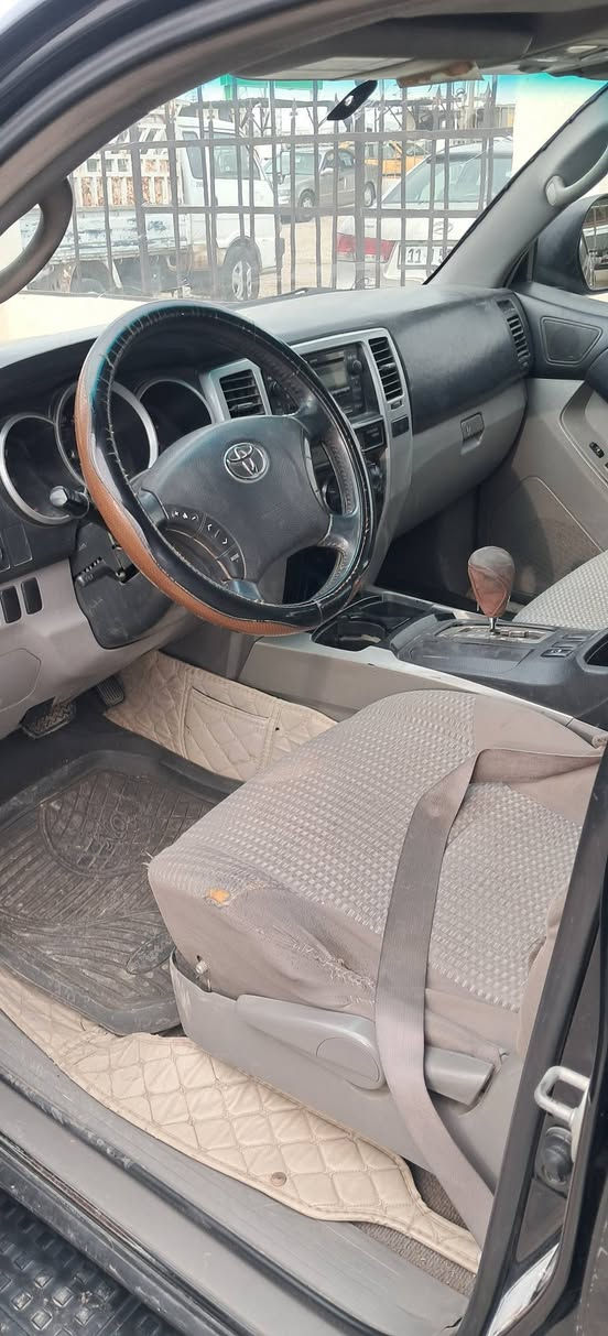 السلام عليكم
اعلان بيع 
سياره فورنر للبيع
موديل 2006
رقم بغداد
سنويه ل2028
كير ومكينه بشرط
بيها قطعه وحده صبغ جاملغ عكس السائق فقط
مكان السياره ديالى الغالبيه
السعر 110وبيها مجال 
رقم الهاتف ***********
