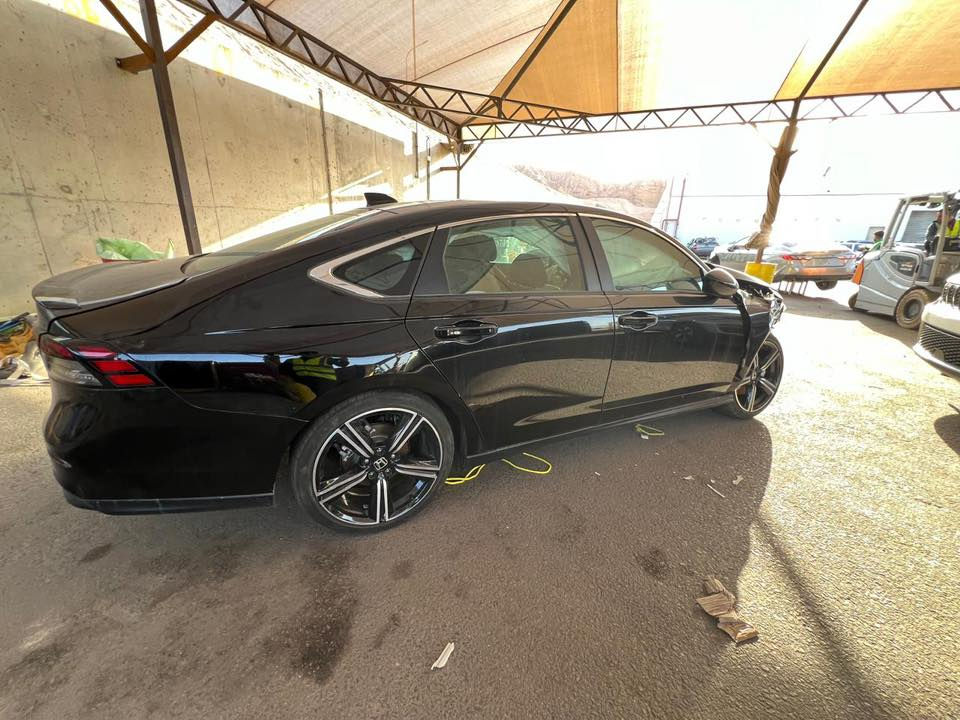 هوندا اكورد سبورت 2025 . سياره بالحدود طريبيل ابيع على وضعها  بدون كمرك ولا تخليص اليريدها تدخل باسمه  وهو يكملها 

السعر : 110 $ قفل 

***********
