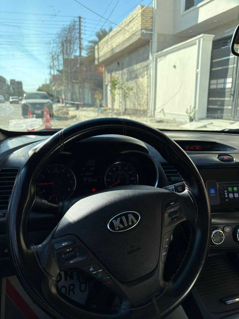 سلام عليكم 
سياره فورتي  موديل 2016
حادثها بمريكاء بنيد صبغ وجاملغ خلفي شي قليل بدون دواخل شواصي  الغود مكفوله 
سونارها موجود 
سياره نضيفه وممتعوبه  
مكاني غزاليه شارع المركز 

سعر 112 وبيها  مجال قليل  
للستفسار ***********
