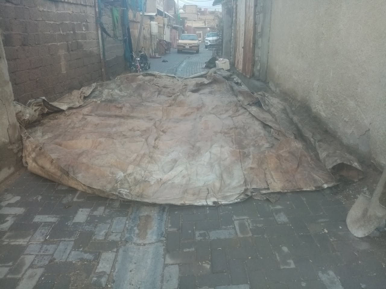 السلام عليكم جادر مطري مال لوري اشوية بيه ضرر يعني ثقوب وليس شگ طولة أكثر من ٨ متر والعرض صاير راسين واحد ٥ متر  او ٧٠   والثاني بيه ٤ حوالي ابيع واصل داخل المدينة او قريب عليهة سعرة  ٥٠ الف تجي اتشوفة ياللة ابيع


**إذا كنت صاحب هذا الإعلان وتريد حذفه لأي سبب، رجاءا أرسل رسالة إلى الدعم الفني**