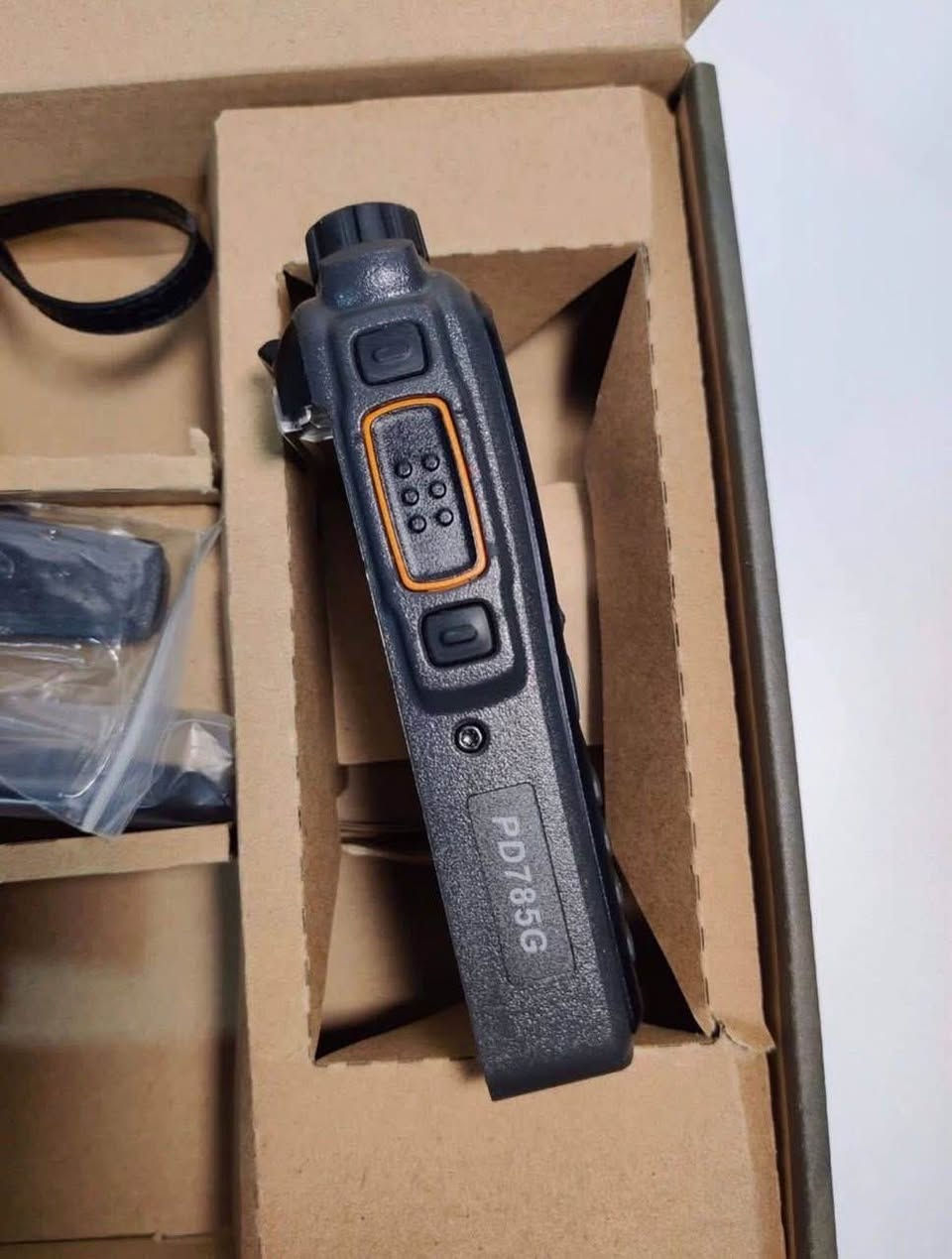 لاسلكي هايتيرا
موديل pd785g

جديد غير مستعمل كامل ملحقات

غني عن التعريف فول 
نداء ومدى ومواصفات بغداد, العراق


**إذا كنت صاحب هذا الإعلان وتريد حذفه لأي سبب، رجاءا أرسل رسالة إلى الدعم الفني**