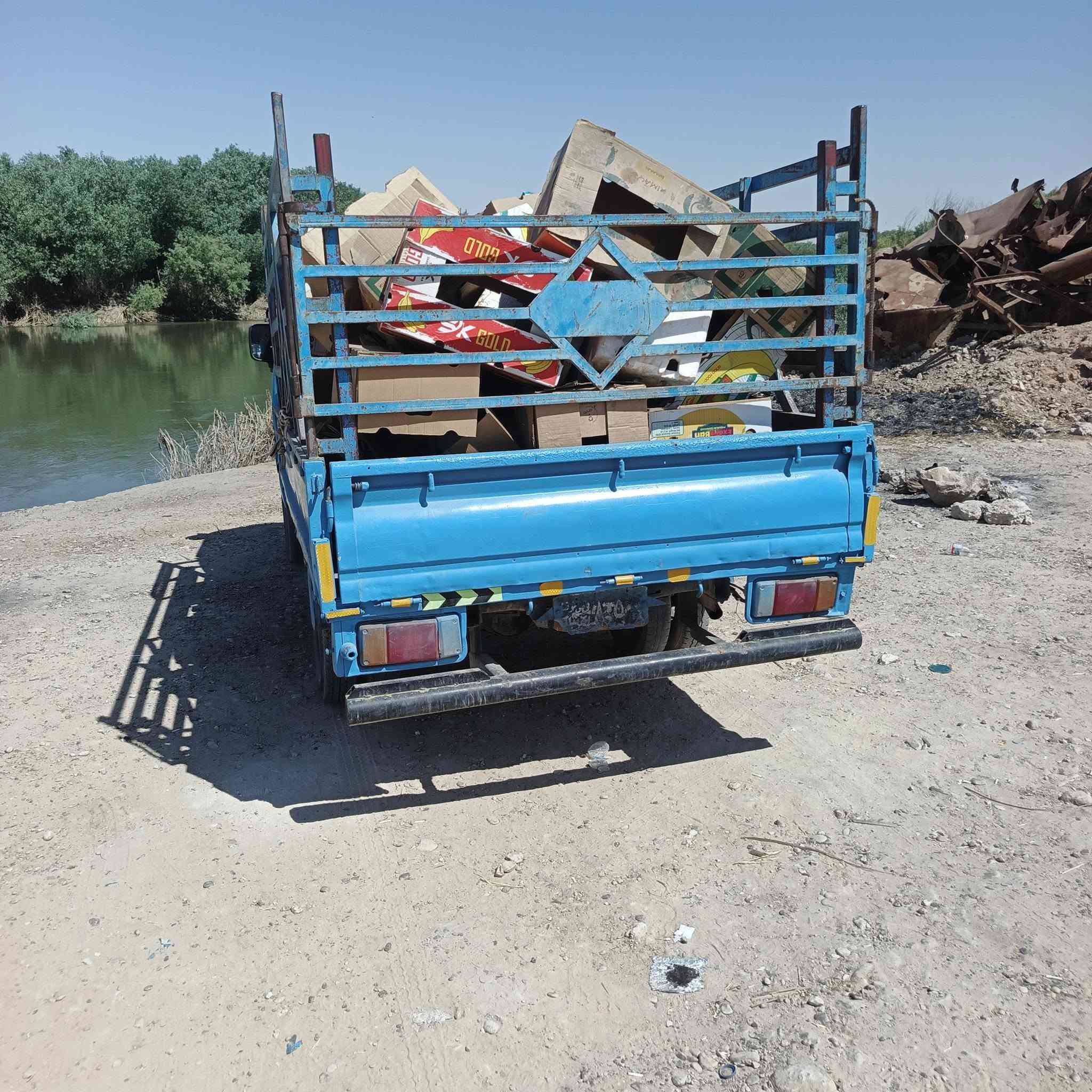 السلام عليكم كيه بنكو موديل 96 رقم اسود راعيه موجود احول محرك بي بخار كير واكسن شرط مكان كرابله 
                   ***********
