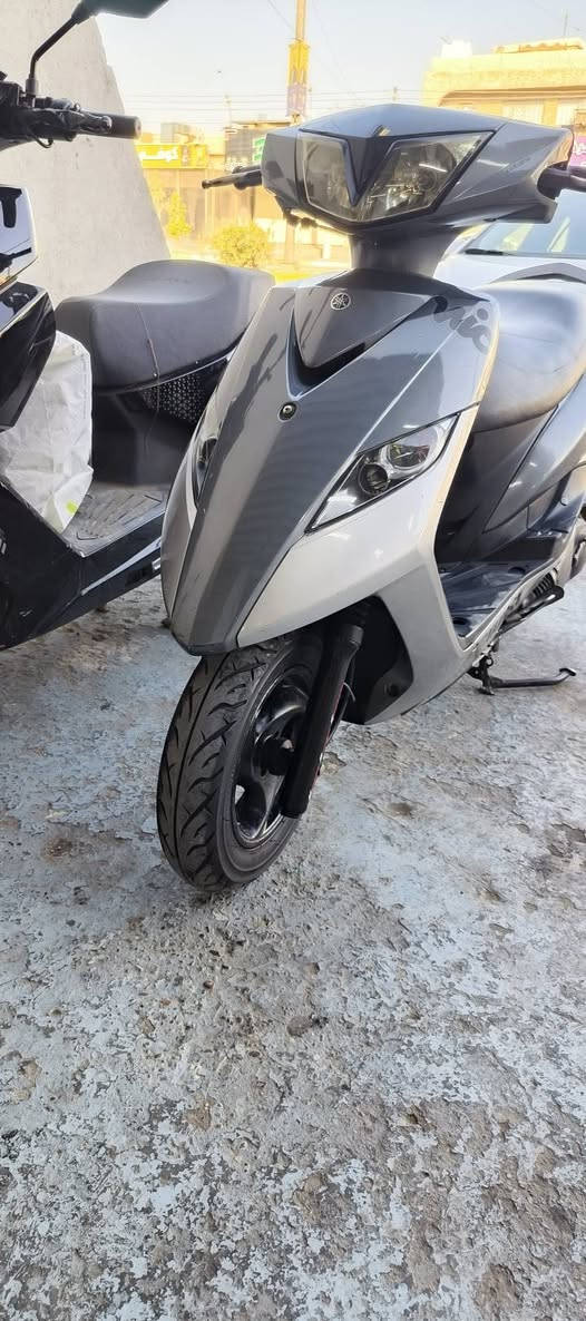 سلا عليكم ثلعب للبيع مبينع النضافه ميحتاج احجي الدراجه نازله 2/19 برغي ما  مفتوح شلعه ومعدل تخبل محتاج واريد ابيع مستعجل عل بيعه *********** عنواني حي الجهاد سعر 750 قفل لا تجيني وتكلي شكد بيها مجال قفلها 750
