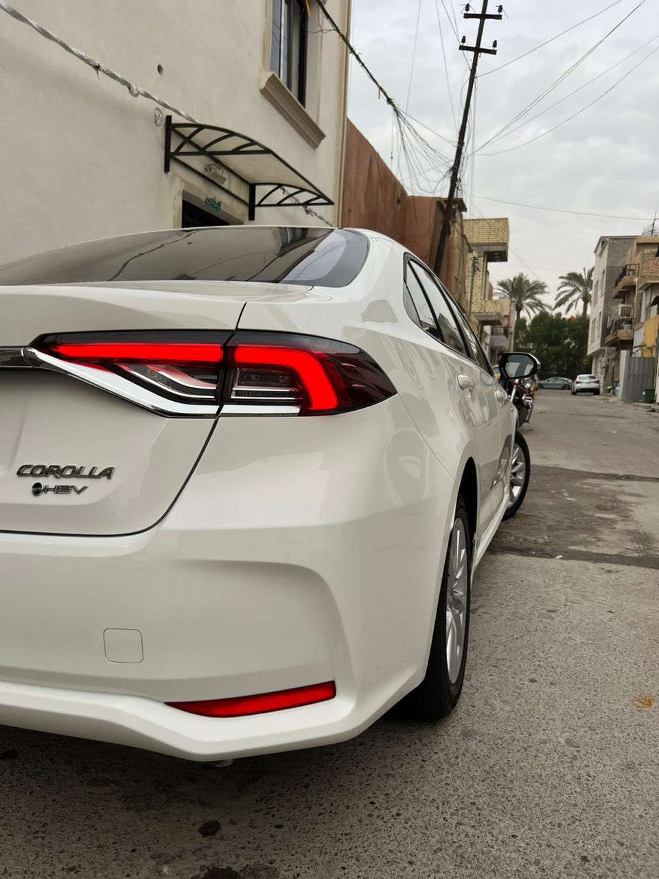 السلام عليكم
كورلا هايبر شكل خليجي 
٢٠٢٥ كفاله عامه 
ماشيه 16الف 
سياره جديده بمعنى كلمه 
فول مواصفات 
فتحه 
بصمه 
كشنات جلد 
رادار توقف ذاتي 
مدوشمه كاعيه وسفاري 
رقم بغداد تحويل ثاني يوم 
السعر 157 وبيها مجال حق الجيه 
بغداد العطيفيه 
***********
