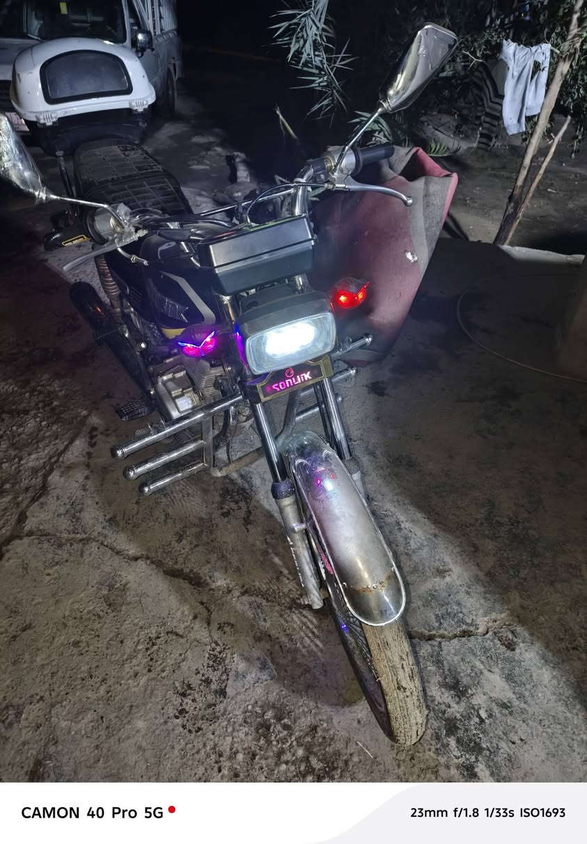 السلامو عليكم دراجه يراني ٤كير للبيع دراجه بلاديه كامله مكمله اي نقص مابيها دراجه جانت مضمونه موديل ٢٠٢٢ سعر 550و بهه وجال رقمي *********** بي واتساب
