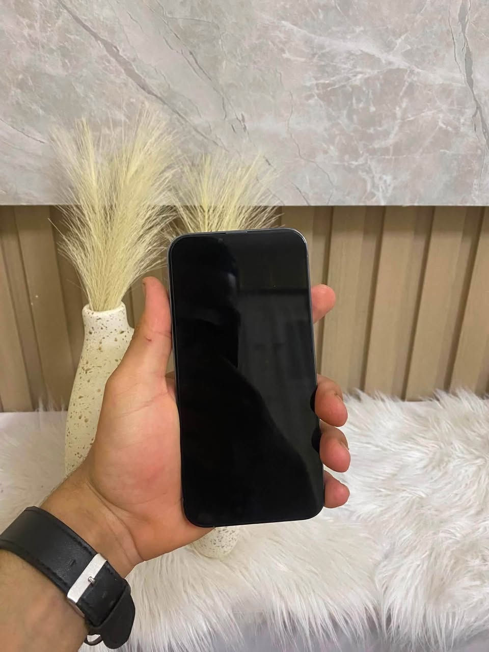 يالله السلام عليكم حبايبي 13 PRO MAX
وتر بروڤ مكفول عااااام فقط ضهر مستبدل بالليزر جهاز جديد إلى ابعد الحدود شخط مابي 256 بطارية ٨٣ نزلت بالتحديث ٧٨ مكاني بغداد الامين الثانية 
فقط واتساب متواجد ‭***********‬ السعر 625 قفل بدون عملة نهائياً مكاني بغداد
