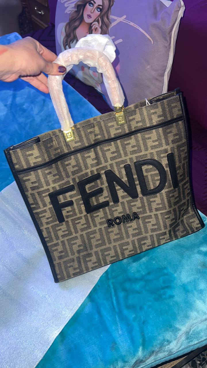 مرحبا عندي ٣ جنط جدد غير مستخدمات  براند فندي وهرمز مختمات


**إذا كنت صاحب هذا الإعلان وتريد حذفه لأي سبب، رجاءا أرسل رسالة إلى الدعم الفني**