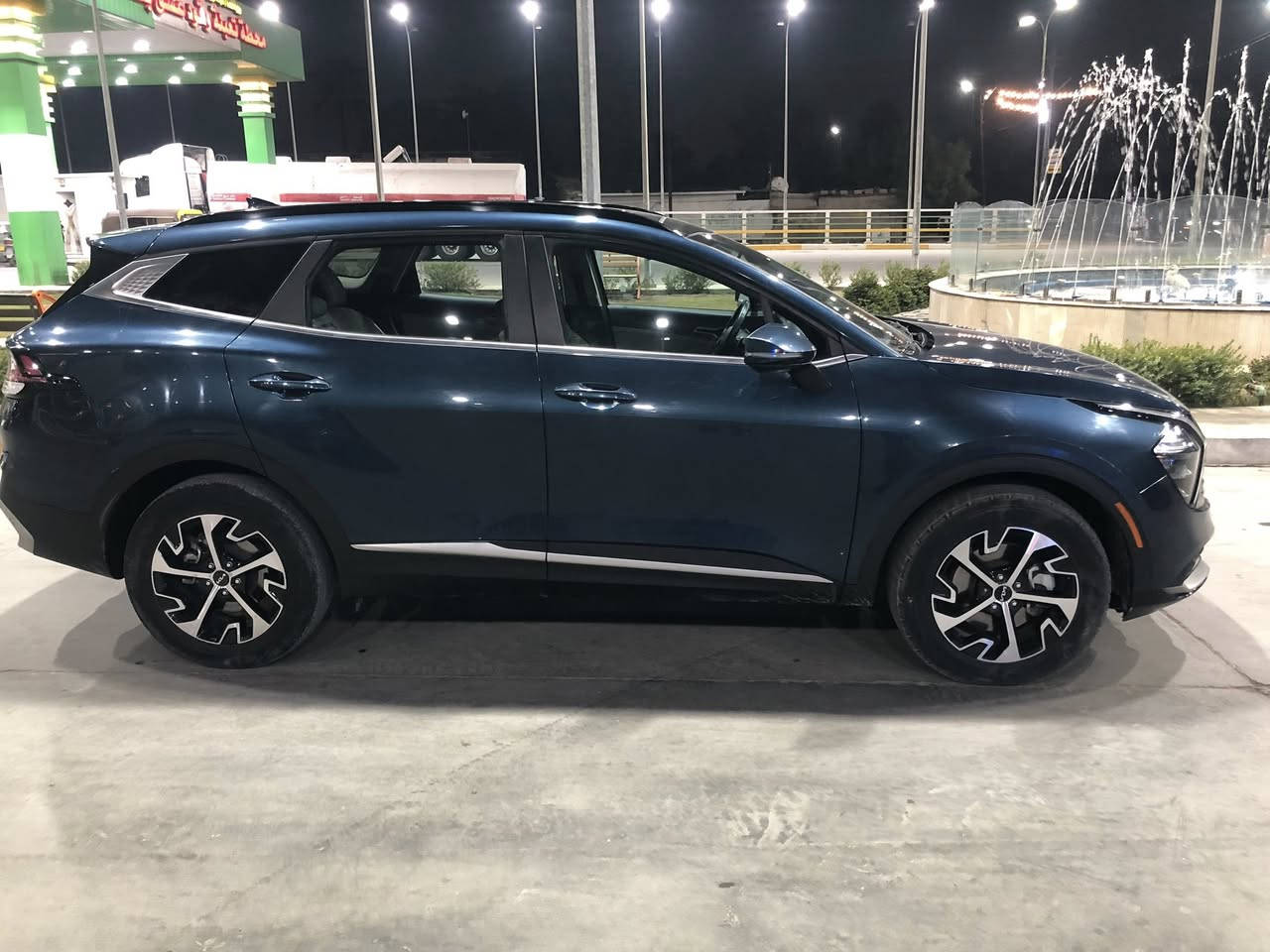 سلام عليكم  / للبيع / اسبورتج هايبرد جيتي لاين  /2023 / اكلين تايتل 
ماشيه / 60 الف 
داخل لونين ابيض ونيلي 

بكان السياره / بغداد / الشعب 

رقم صاحب السياره / ***********
