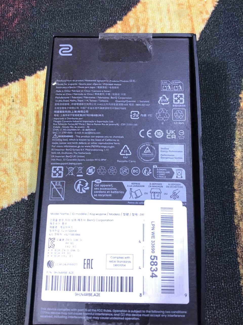 سلام عليكم متوفر جديد 🔥 الوحش النادر وصل 🔥
BenQ ZOWIE ZA13-DW

🎯 من أندر وأقوى ماوسات الـ FPS الاحترافية
مو متوفر بكل مكان، ومعروف بين لاعبين Valorant و CS2 المحترفين فقط 👑

⚡ مواصفات تخليك تسيطر على كل قيم: • Wireless 4K Ultra Fast
• وزن خفيف 65g فقط
• مستشعر احترافي PixArt 3950
• استجابة خارقة 4000Hz
• بطارية قوية تدوم لساعات طويلة
• تصميم High Hump الأسطوري للـ Claw Grip
• ثبات وتحكم دقيق بالفلكات والـ Tracking

💎 ليش يعتبر مميز؟ لأن سلسلة ZA مو منتشرة مثل باقي الماوسات التجارية، واللي يعرفها يعرف قيمتها الحقيقية 😮‍💨

🎮 هذا مو ماوس عادي… هذا ماوس موجه للناس اللي تلعب تنافسي وتدور Aim احترافي فعلاً.

📦 كامل أغراضه الأصلية: 4K Dock + Receiver + Type-C + Extra Skatez

✨ إذا تدور قطعة Rare وأداء Premium فهذا يعتبر من أقوى اختيارات ZOWIE حالياً.


**إذا كنت صاحب هذا الإعلان وتريد حذفه لأي سبب، رجاءا أرسل رسالة إلى الدعم الفني**
