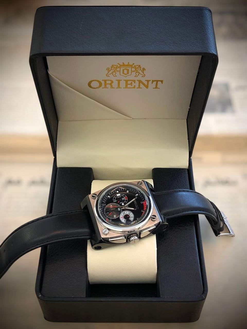 اورينت  كرونوغراف اصلي 🇯🇵🇯🇵🇯🇵
نظافة تامة // نظام كوارتز // تصميم مختلف وزن ثقيل // القطر طول عرض 40 //سنتر ثواني و سنتر دقائق // اميال وارقام لامينوس // السير الاصلي والبوك الاصلي مع العلبة //
‏🇯🇵السعر خااص لطفاا🇯🇵
يوجد توصيل لجميع محافظات العراق


**إذا كنت صاحب هذا الإعلان وتريد حذفه لأي سبب، رجاءا أرسل رسالة إلى الدعم الفني**