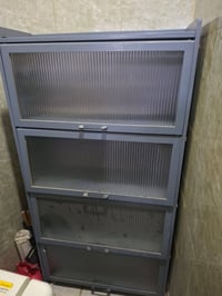 فاترينة ×٢ • كنتور صاج ١٦٠ • ميز خشب جديد