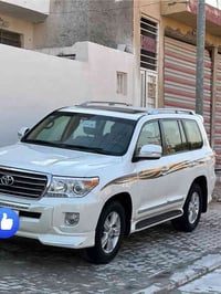 لاندكروز • ٢٠١٣ • ١١٠٠٠٠